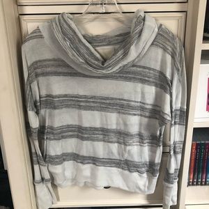 Crop top sweater